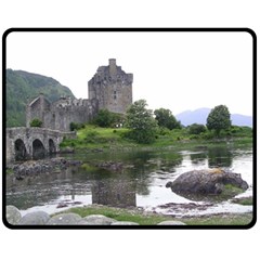 Scotland Eilean Donan Fleece Blanket (medium) 