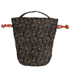 Classy Golden Leaves   Drawstring Bucket Bag