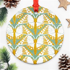 Butterflies T- Shirt Butterflies Pattern T- Shirt Ornament (round)