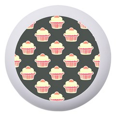 Retro 40s 50s Cupcake Pattern 4 Dento Box With Mirror