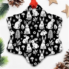 Easter Bunny Pattern Ornament (snowflake)